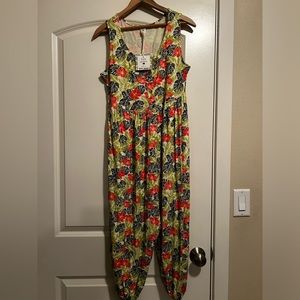 Kate Quinn NWT Bamboo Bubble romper short sleeve Size S